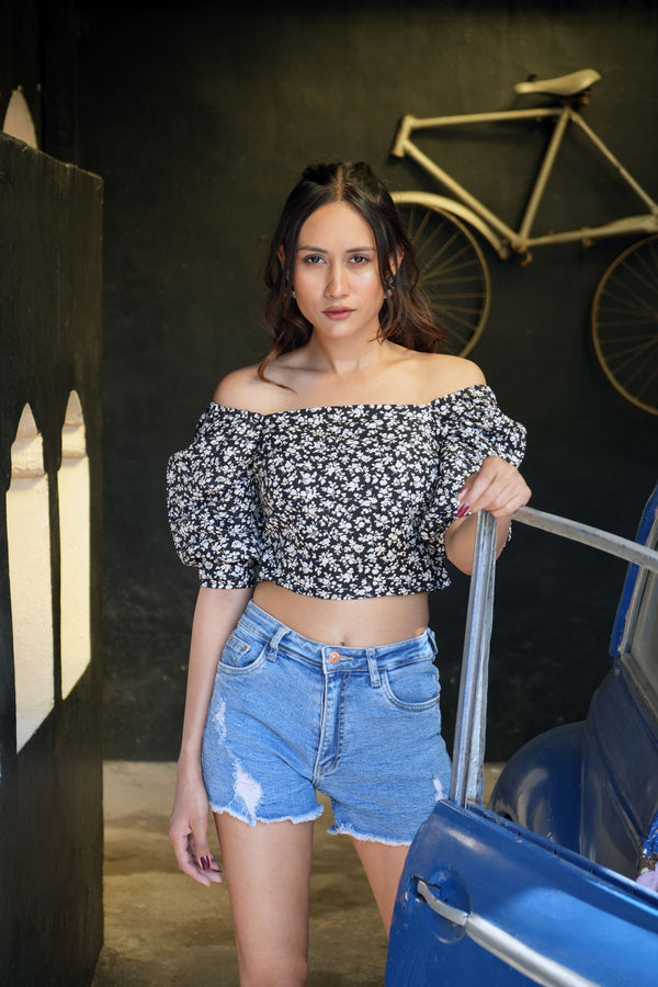 PRINTED BLACK COTTON TOP